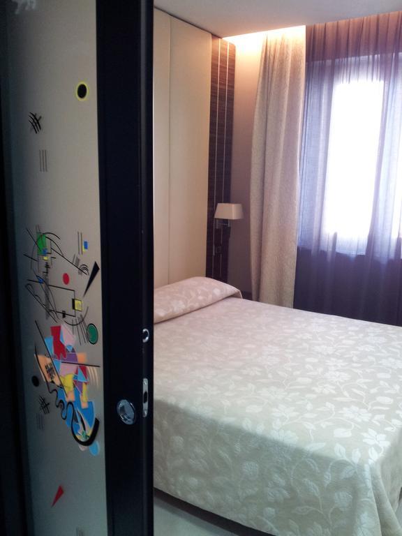 Hotel Excelsior La Maddalena  Buitenkant foto