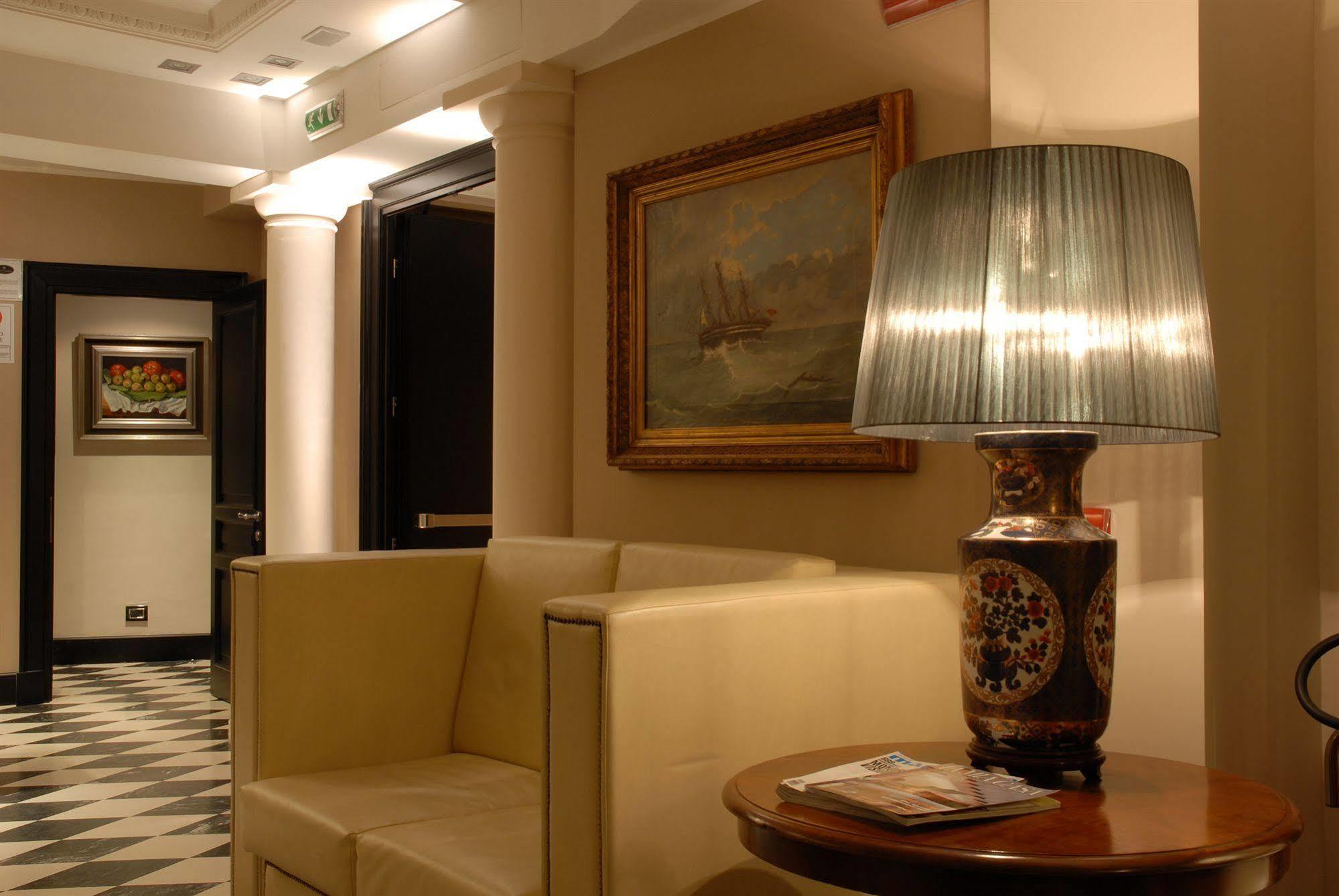 Hotel Excelsior La Maddalena  Buitenkant foto